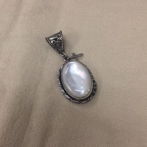 Silver and pearl stone pendant